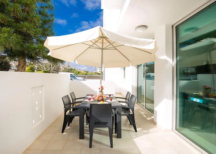 Calypso - Coralli Beachfront *