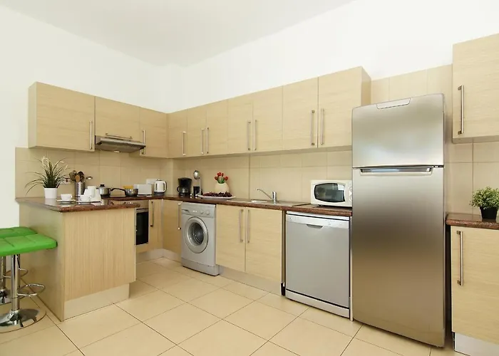 Calypso - Coralli Beachfront 아파트 프로타라스