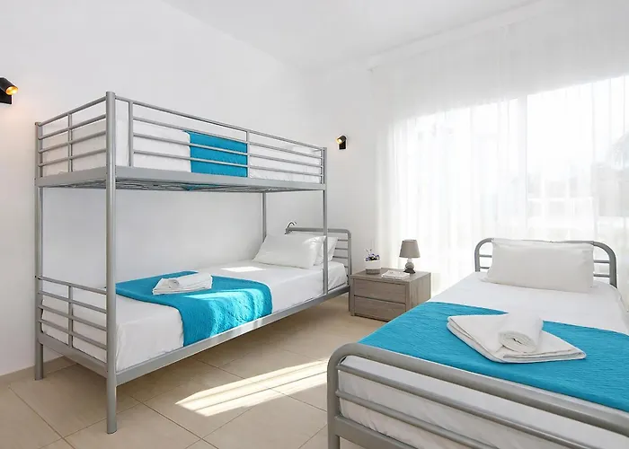 아파트 Calypso - Coralli Beachfront 프로타라스